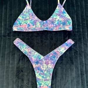 Kulani Kini Bikini Set - Small Top & Medium Bottoms 💙💖💜